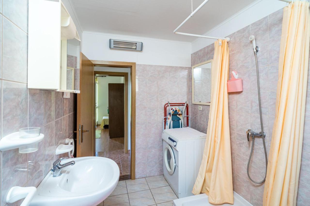Apartment Laurel Leaf Lovorno Extérieur photo