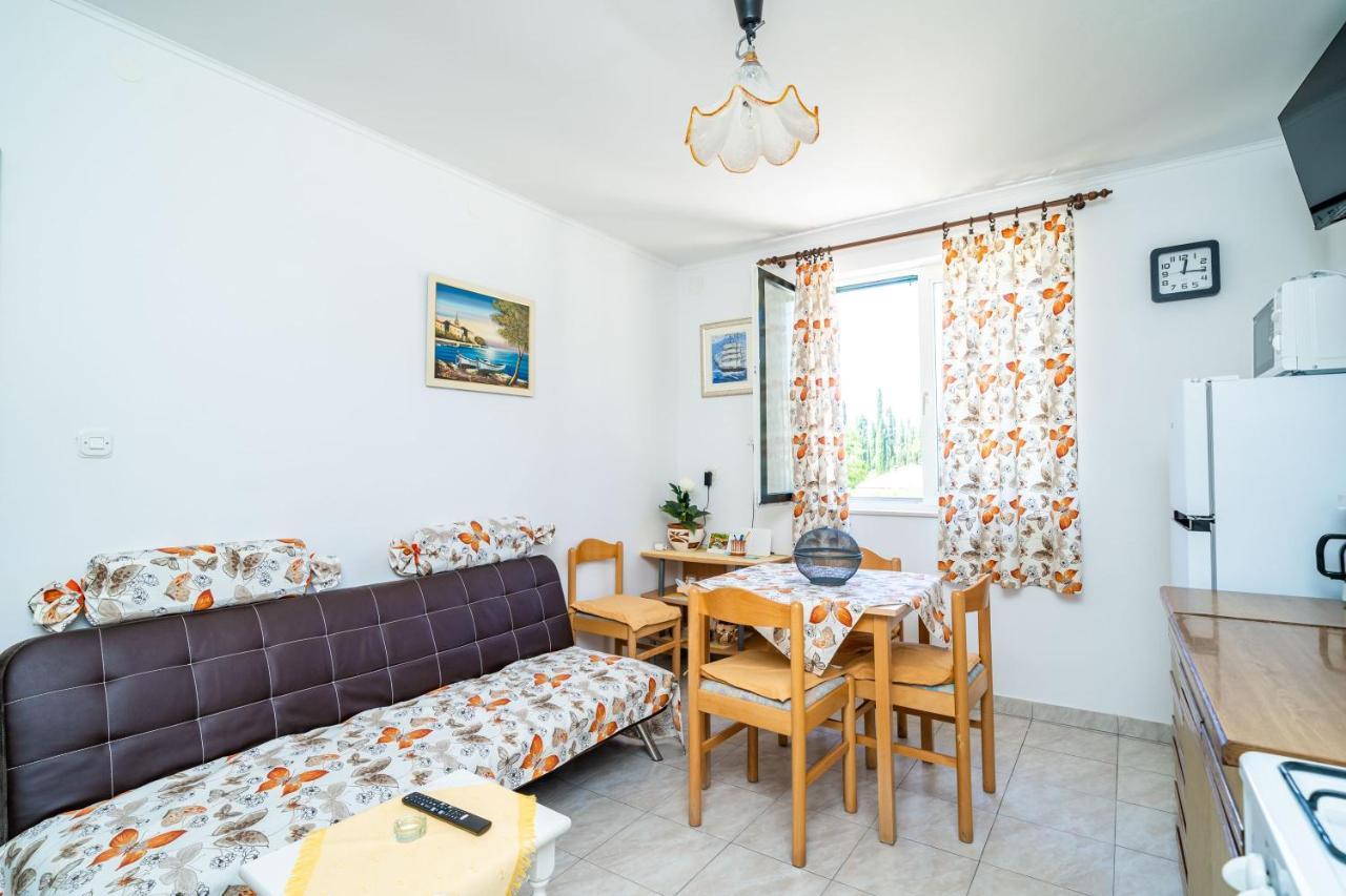 Apartment Laurel Leaf Lovorno Extérieur photo
